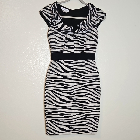Kay Unger Zebra Patterned Mini Dress - Picture 1 of 8
